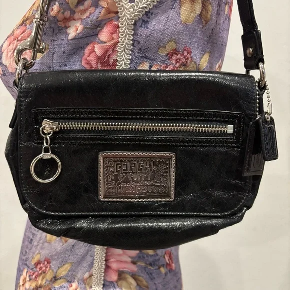 Coach poppy glossy liquid leather top handle mini pouch shoulder bag - Picture 3 of 16